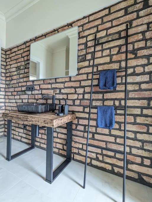 Vilipa-apartments No.5 I Baumwollspinnerei I Kunstkraftwerk - 75m² I Balkon I Smart-tv I Bad Mit Fussbodenheizung Apartment *
