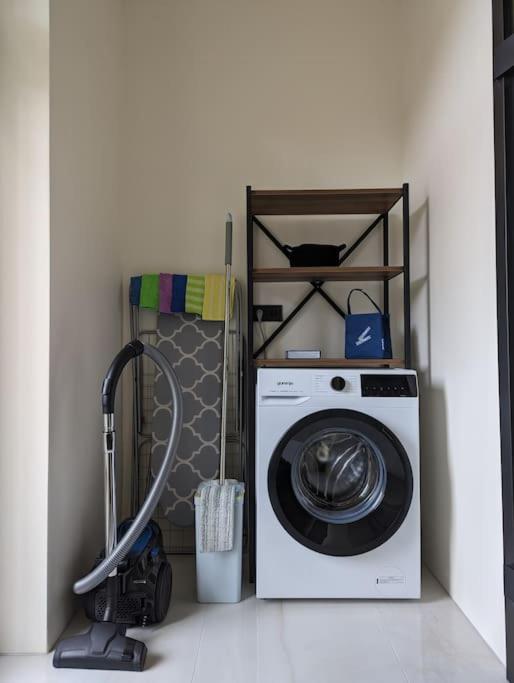 Vilipa-apartments No.5 I Baumwollspinnerei I Kunstkraftwerk - 75m² I Balkon I Smart-tv I Bad Mit Fussbodenheizung * Leipzig